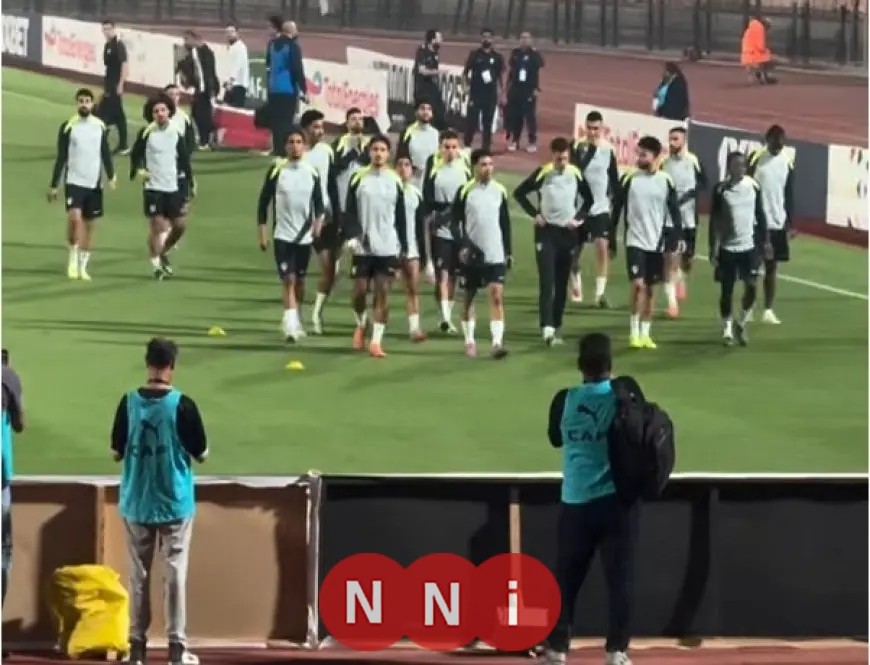 عمر جابر يكرم جماهير الزمالك بإهداء قميص الأسطورة الراحل محمد صبري