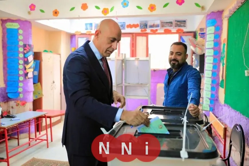 وزير التعليم يشارك في التصويت بانتخابات مجلس النواب في مدرسة رشيد الابتدائية بمصر الجديدة