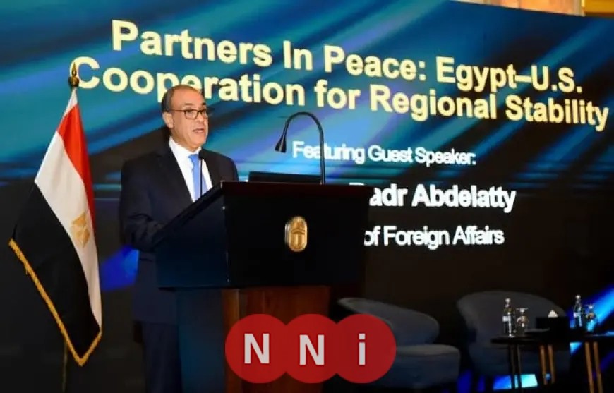 وزير الخارجية يكشف عن محددات الموقف المصري تجاه أزمات المنطقة في غرفة التجارة الأمريكية بالقاهرة