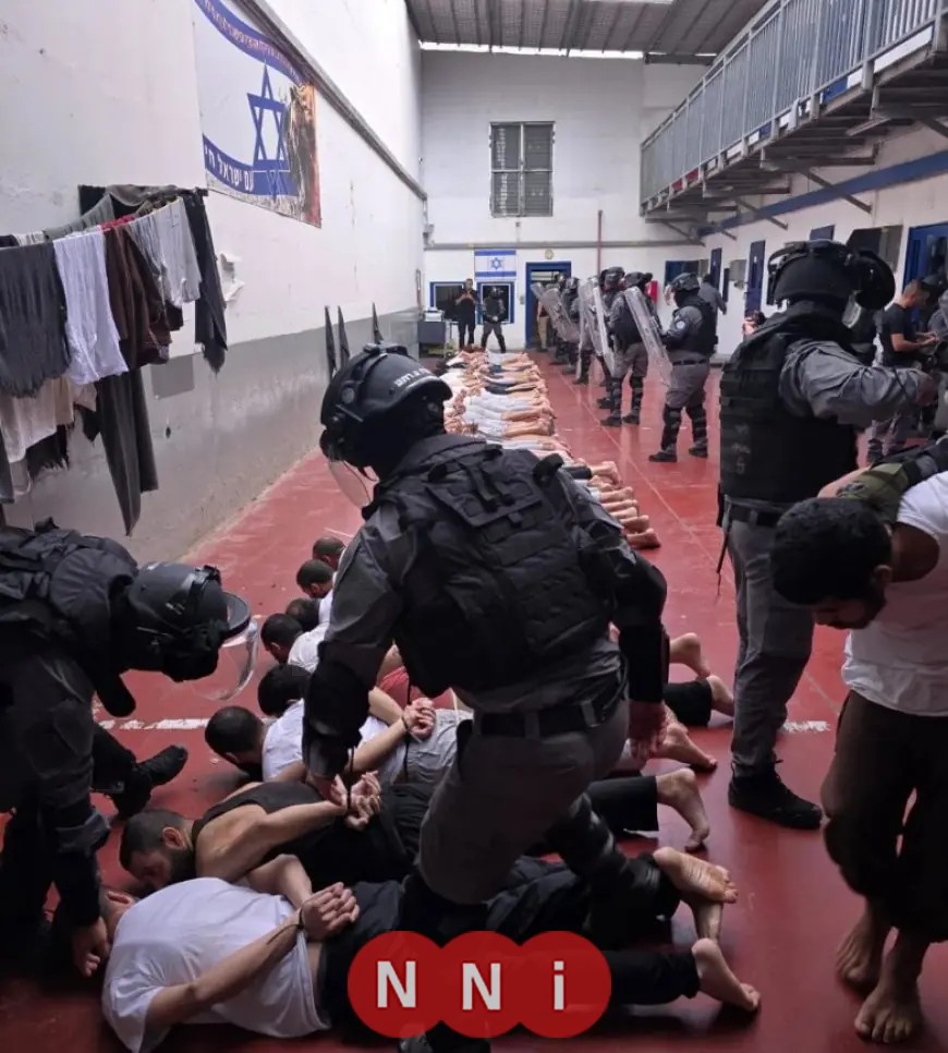 تحقيق حقوقي يكشف ممارسات قاسية تتضمن الموسيقى والمياه المغلية ضد الأسرى الفلسطينيين