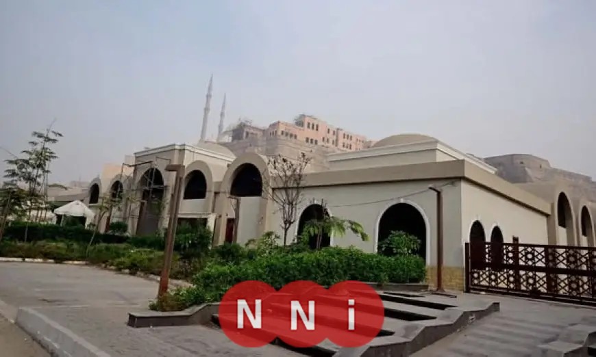 رئيس الوزراء يطلع على مشاريع تطوير الطرق في القاهرة لتعزيز البنية التحتية