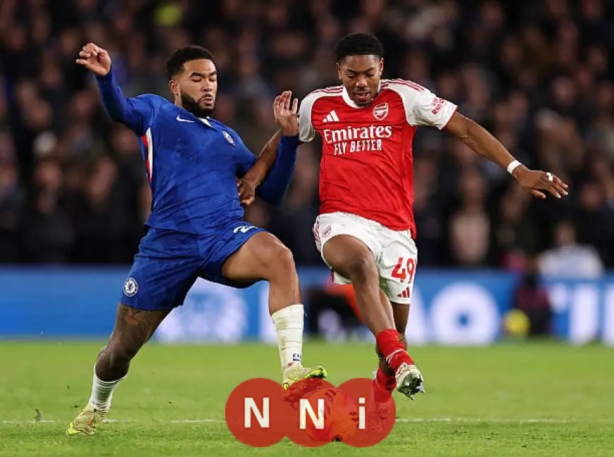 تشيلسي بعشرة لاعبين ينتزع التعادل من أرسنال في مواجهة قمة الدوري الإنجليزي