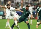 تعادل مثير بين السعودية وفلسطين يفتح الطريق للوقت الإضافي في المباراة الحاسمة