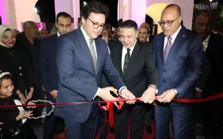 وزير الثقافة يفتتح قصر ثقافة الغردقة المطور ويطلق منصات Cultural Café الرقمية الجديدة