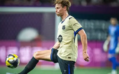 برشلونة يخسر دي يونغ في مواجهة أتلتيكو مدريد لهذا السبب