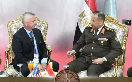قادة الأفرع الرئيسية للقوات المسلحة يعقدون لقاءات ثنائية هامة في معرض إيديكس 2025