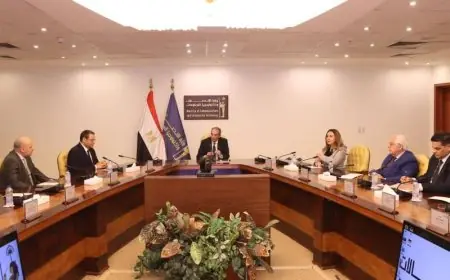 وزير الاتصالات يوقع مذكرة تفاهم لتعزيز التطوير الرقمي في هيئة الاعتماد والرقابة الصحية