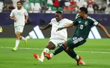 رينارد يشيد بالقائد سالم الدوسري بعد انتصار السعودية على عُمان