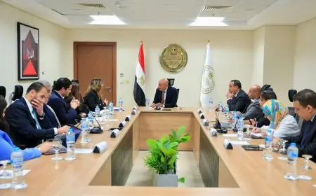 عبداللطيف يناقش مع الغرفة الأمريكية سبل تعزيز الاستثمارات في التعليم قبل الجامعي والفني