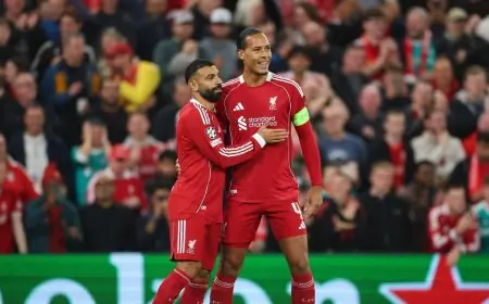 فيرجيل فان دايك: نسعى لنجاح ليفربول وتقدير إنجازات محمد صلاح المستمرة