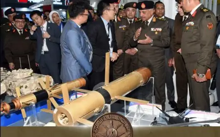 اليوم الختامي لمعرض إيديكس 2025: وزير الدفاع ورئيس الأركان يعقدان لقاءات ثنائية مميزة