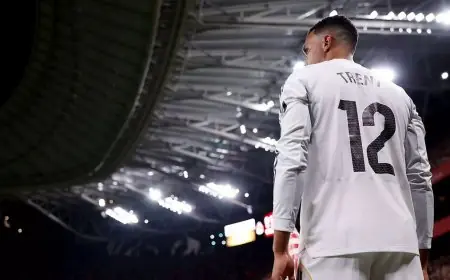 ترينت ألكسندر أرنولد يتعهد بالعودة أقوى بعد الإصابة ويتحدث عن طموحاته مع ريال مدريد