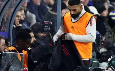 نجم ليفربول السابق: محمد صلاح يركز على مصلحته الشخصية فقط