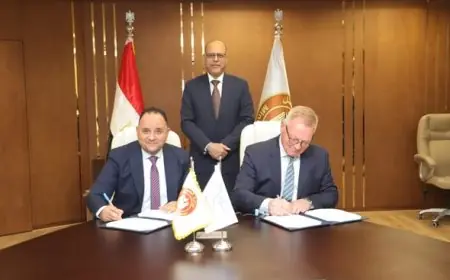 وزير العمل يشارك في توقيع اتفاقية جديدة لحماية حقوق 2075 عاملاً بشركة قناة السويس للحاويات