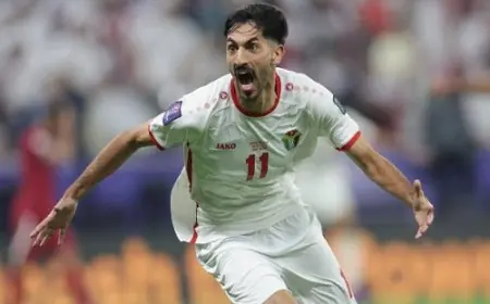 الشرط الجزائي يعزز فرص الأهلي في التعاقد مع يزن النعيمات بنجاح