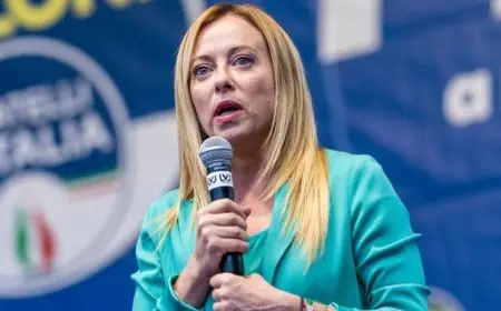 ميلوني تتعهد بتقديم مساعدات عاجلة لأوكرانيا خلال اتصالها بزيلينسكي