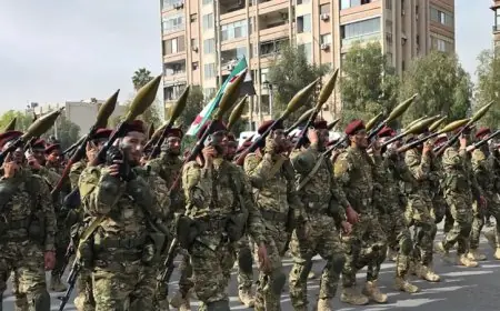 في الذكرى الأولى للتحرير الشرع يقود العرض العسكري المهيب في دمشق