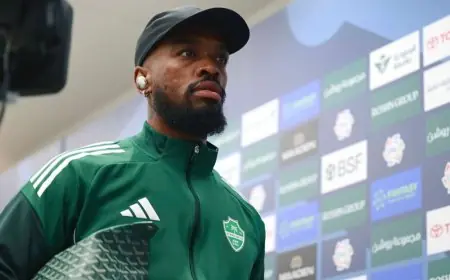 إيفان توني مهاجم الأهلي يُعتقل في لندن.. تعرف على التفاصيل المثيرة