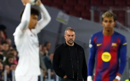 هانزي فليك يوضح سبب غضب لامين يامال في قلب الطاولة من جديد لصالح برشلونة