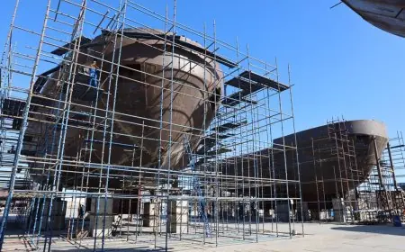 رئيس هيئة قناة السويس يعلن إطلاق أول سفينتين للصيد في نهاية ديسمبر الحالي