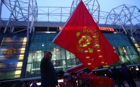 أسهم مانشستر يونايتد تتراجع بسبب خسائر الربع الأول من 2023