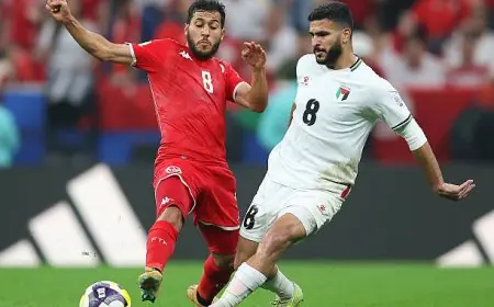 تشكيلة منتخب فلسطين في مواجهة السعودية: عدي الدباغ يقود خط الهجوم