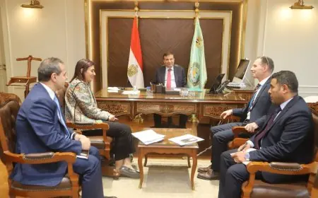 مبادرة جديدة لتدوير ورد النيل وتمكين المرأة تجمع بين وزير الري ووزيرة التضامن