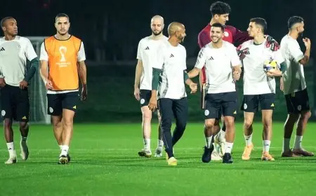 تشكيلة الجزائر أمام الإمارات في ربع نهائي كأس العرب: مواجهة براهيمي وكايو