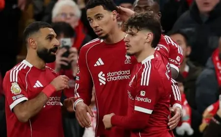 تألق صلاح يقود ليفربول للفوز على برايتون بثنائية إيكيتيكي