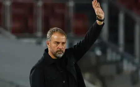 أداء هجومي استثنائي تحت قيادة هانزي فليك يحقق وعده مع برشلونة