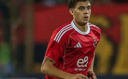 توروب مدرب الأهلي يتهرب من التعليق على انتقال حمزة عبد الكريم إلى برشلونة