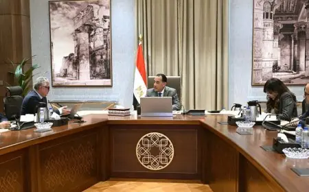 رئيس الوزراء يتابع تطورات المنطقة الاقتصادية لقناة السويس وتعزيز الجهود لجذب الاستثمارات