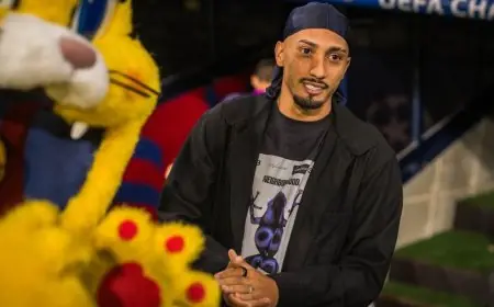 رافينيا يحتفل بعيد ميلاده الـ29 بهدية مميزة من زوجته