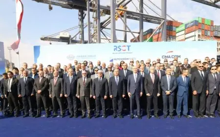 كامل الوزير يطلق التشغيل التجريبي لمحطة البحر الأحمر 1 في ميناء السخنة