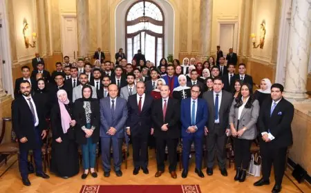 وزير الخارجية يستقبل طلبة كلية السياسة والاقتصاد بجامعة بني سويف لتعزيز التواصل الأكاديمي