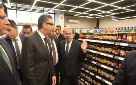 افتتاح الفرع الرابع لمنافذ كاري أون بحضور وزير التموين ومحافظ الجيزة ورئيس الإنتاج الإعلامي في المدينة