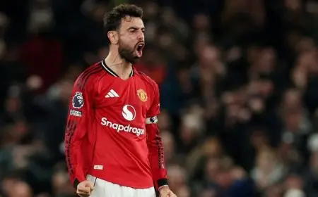 برونو فرنانديز يكشف تفاصيل محزنة عن نية مانشستر يونايتد في بيعه