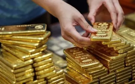 سعر أوقية الذهب يواصل الزيادة بعد تراجع مؤشرات الاقتصاد الكلي في الولايات المتحدة