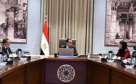 رئيس الوزراء يؤكد: الحكومة تسعى لتقليل الدين العام والخارجي وتخفيف أعباء خدمته