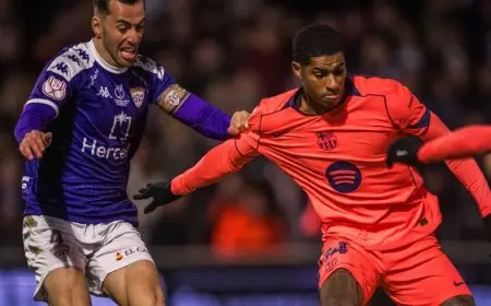 برشلونة ينجو بصعوبة من فخ غوادالاخارا في كأس ملك إسبانيا