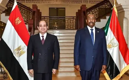 كل ما تحتاج معرفته عن لقاء الرئيس السيسي ورئيس مجلس السيادة السوداني