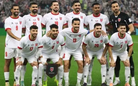 الملك الأردني يقدم الدعم والمواساة للاعبي المنتخب عقب خسارة نهائي كأس العرب