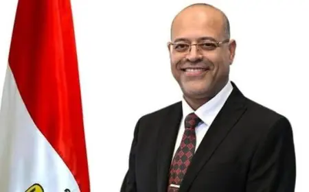 جولة تفقدية لوزيرة التخطيط والتنمية الاقتصادية ومحافظ الأقصر في مكتبة مصر العامة بالأقصر