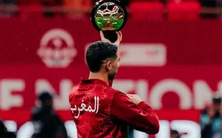 أشرف حكيمي يحتفل ببداية قوية والركراكي يشك في مشاركته أمام مالي