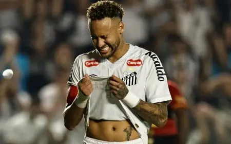 نيمار يجري عملية في الركبة ويواصل السعي لتحقيق حلم المشاركة في المونديال