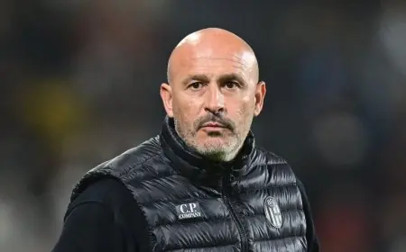 مدرب بولونيا يعترف بالخسارة بفخر ويشيد بأحقية نابولي في كأس السوبر الإيطالي