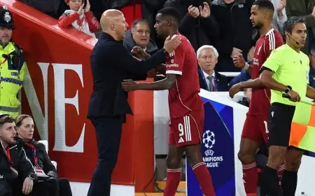 مدرب ليفربول سلوت يكشف عن مدة غياب إيزاك ويهاجم المتهور