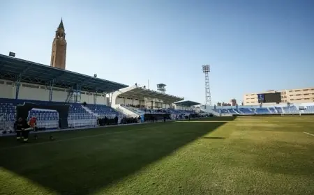 الأهلي يستعد لمواجهة كأس العاصمة بوصوله إلى استاد غزل المحلة