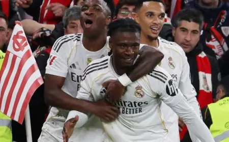 كامافينغا يدعم فينيسيوس ويناشد الجميع تركه وشأنه