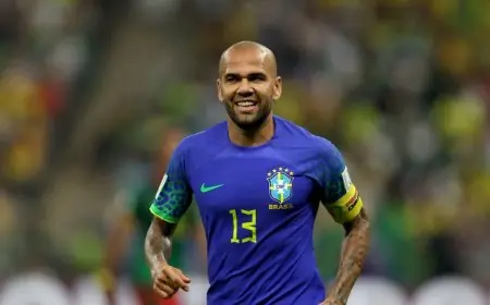 داني ألفيس يقترب من تحقيق إنجاز غير مسبوق كمالك ولاعب لنادٍ برتغالي